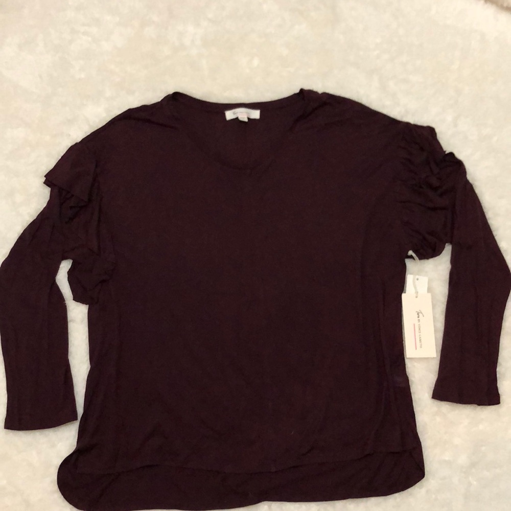 ‼️NEW‼️ Vince Camuto Top